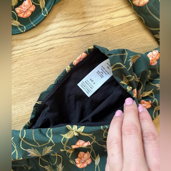 Agua by Agua Bendita Green Floral Swim Set - Picture 7 of 9
